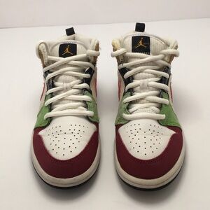 Nike Air Jordan Messy Room Sneakers Youth Size 2Y High Top UPC-00196151822124